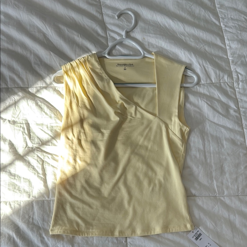 Abercrombie & Fitch Women's Yellow Top NWT